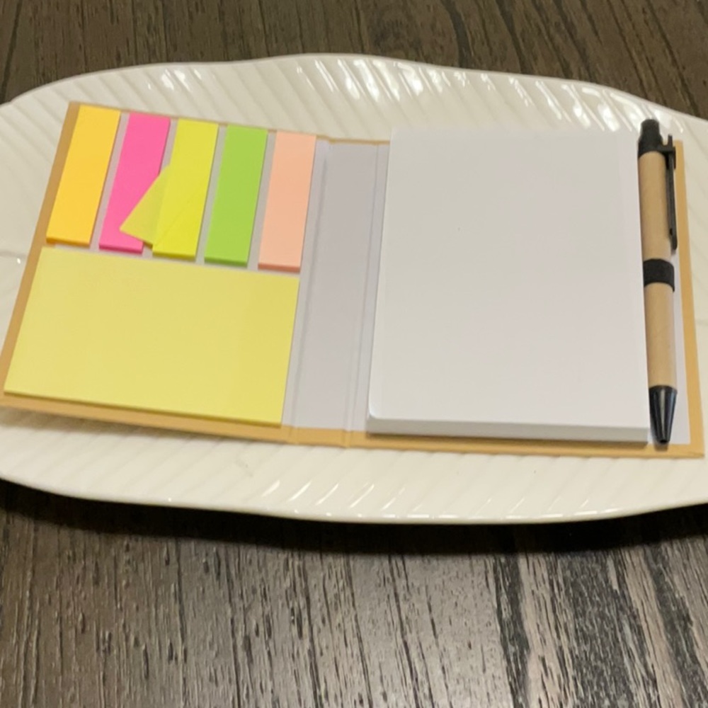 🎉 New Notepad with Pen & Stickers 🎉 - Picture 2 of 2